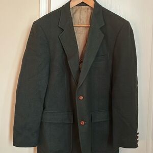 Men’s green wool jacket.